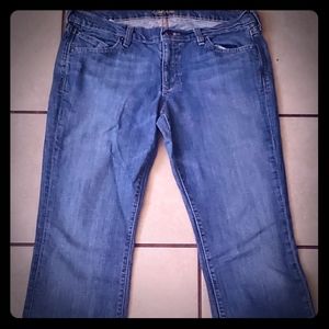 Women's jeans